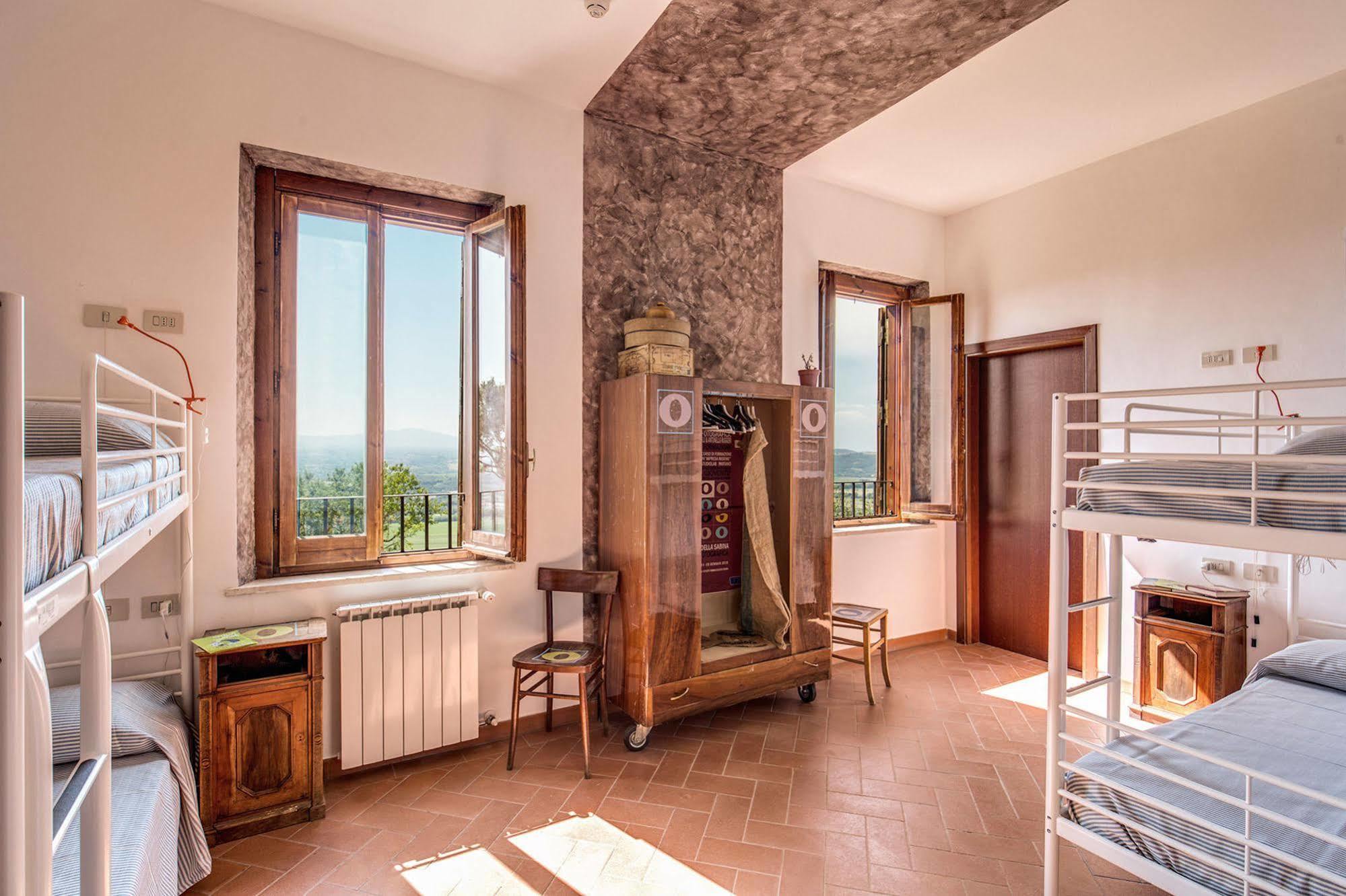 Ecostello Magliano Sabina Buitenkant foto